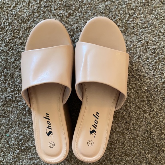 SHEIN platform sandals - Picture 2 of 6